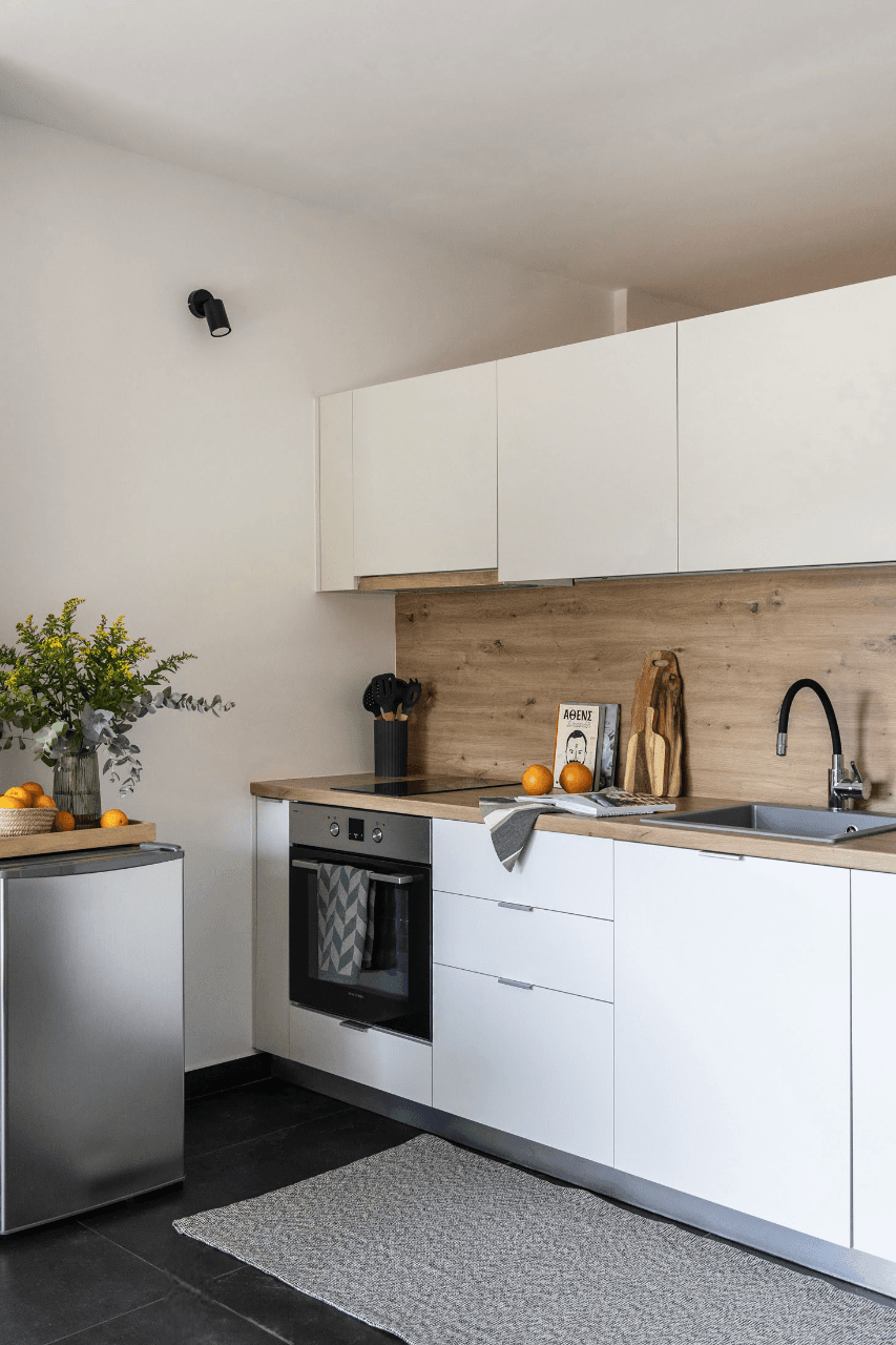 Modern fully equipped kitchen